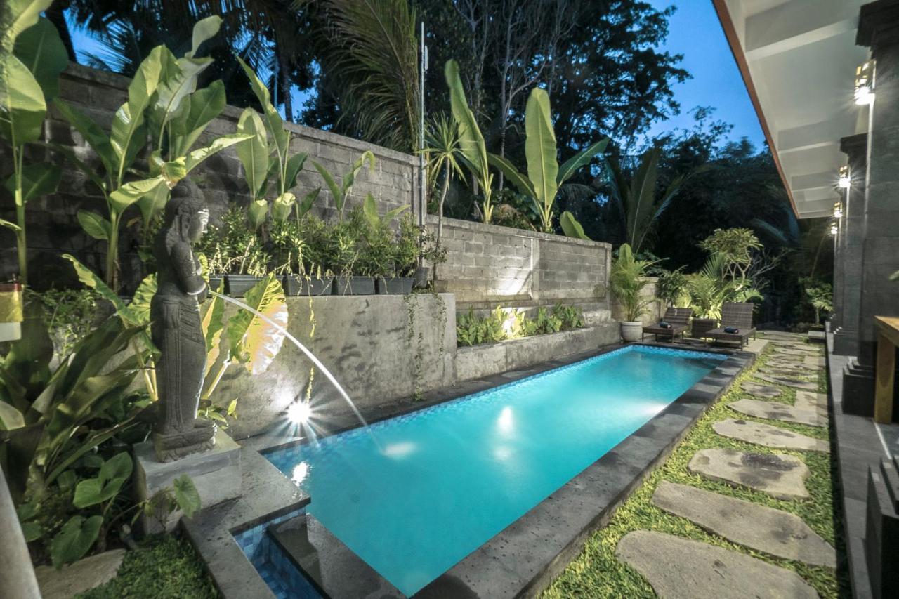 Adenia House Privatunterkunft *